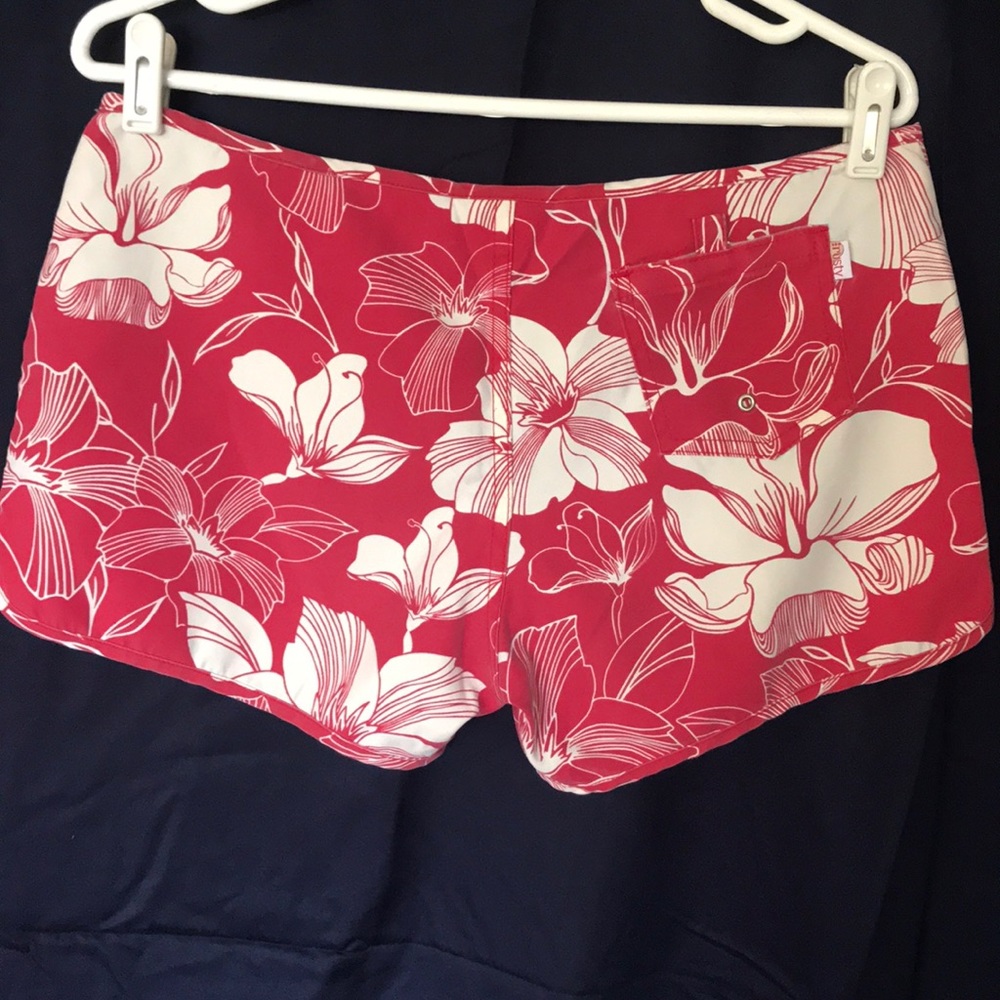 🌺Rusty Board Shorts 🩳 - Picture 5 of 10